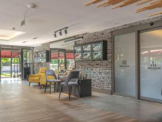 Laren Sea Side Hotel Spa - 4