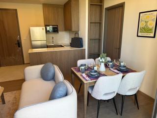 Canvas Cherngtalay New 2BR Pool View Apartment - 8