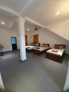 Hiri Dudes Villa - 1