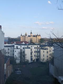 Schlosskönig - Modernes & zentrales Apartment mit Balkon und Arbeitsplatz - 9