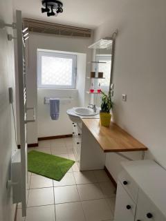 Maison de campagne indépendante dans notre cour - 1