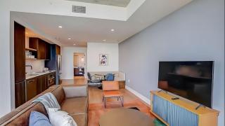 2 Luxury Condos 1 Block from Rainey St New High Rise w Rooftop Pool Gym - 3