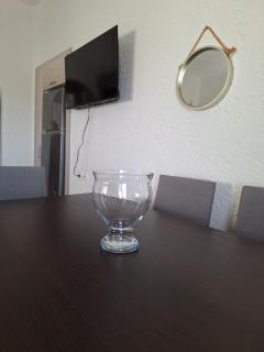 Balcony View Apartment - 5