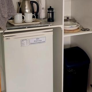 Shark Cove Little Cottage - 7