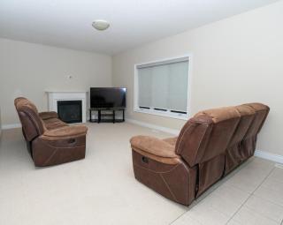 Entire home in London, Ontario, Canada - 2