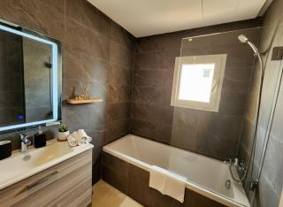 Luxurious Surf & Golf Neroli 12 Beach Apartment - 3