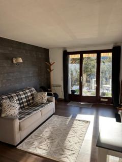 studio cozy avec vue montagne et jardinet - 8