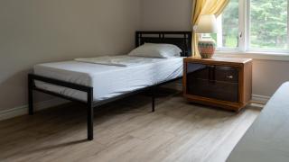 Muskoka 4-Bedroom Cottage - 3