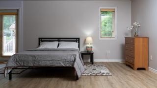 Muskoka 4-Bedroom Cottage - 1