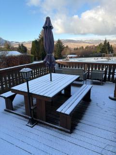 Home From Home LogCabin - 8