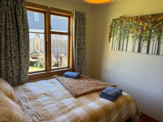 Riverside Retreat - 2