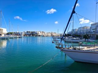 Studio Escale Plage à Port Camargue - Piscine - TV - 5