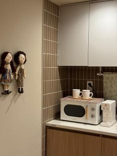 5min to Seoul Station Newly Renovated Modern 2BR Airport Rail Family & Groups - 3