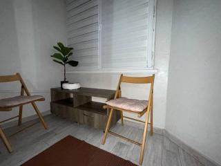 Modern Studio Apartment with Kitchen - 4