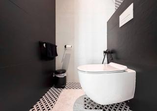 View, Location, High End Interior, Lift, AC - 3