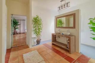 Celebrity Hacienda - 7