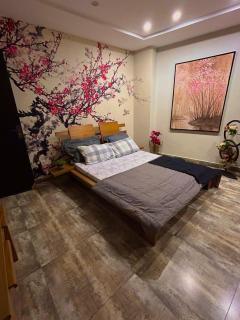 Modern & Cozy 2 BHK, Bahria Phase 7, Netflix - 4