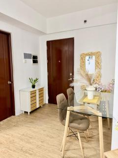 The Global Nest at Anuva Modern 1BR with Pool - 7