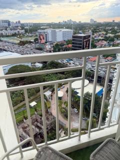 The Global Nest at Anuva Modern 1BR with Pool - 1