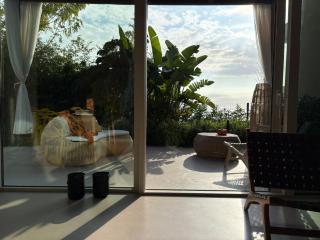 Green Coast beach villa with pool, hot tub & sauna - 8