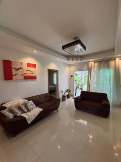 Casa em Sítio, 12 minutos da praia - 0