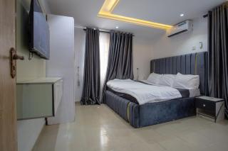 Love Square Platinum - 3