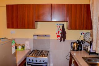 2 bed room ensuite makasembo - 9