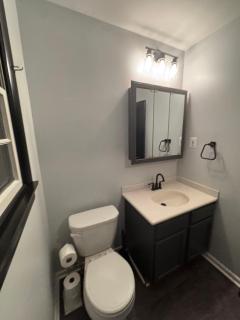 Family & Pet Friendly, fenced in yard with Pool!! - 9