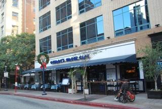 Steps to the Beach - Games - Free Parking - 5