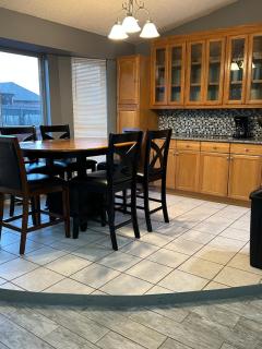 Great Edmond home, near OKC with 3 beds, Wi-fi, cold AC, and central heat, fully fenced backyard - 7