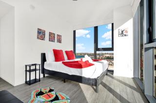 Ocean View Condo Near Cruise Port, Bayfront, Arena plus Free Parking - 5