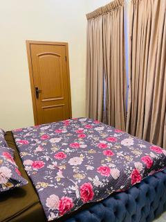 TAYLORS Apartment - 4