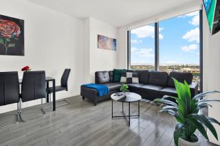 Ocean View Condo Near Cruise Port, Bayfront, Arena plus Free Parking - 1