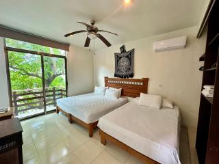 Penthouse Terraza & Jacuzzi Panorámicos, playas-cenotes y la Quinta Avenida todo caminando a 10 minutos! Muy amplio 2 niveles, excelente ubicación centro de Playa del Carmen, cerca de restaurantes, bares, área de coworking incluida para nómadas digitales! - 1