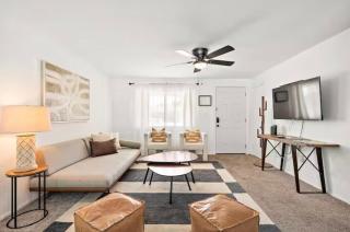 Paradise Valley Village Home with a Large Backyard Pool - 4