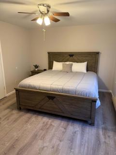 PSU 2br 2ba Townhome w Parking Near Campus Stadium - 5