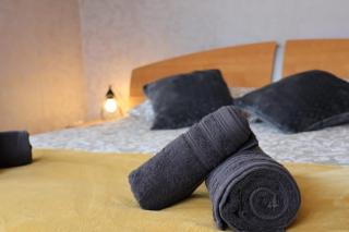 Dogfriendly, grand jardin clos, 4 chambres, grand salon avec cheminée - Saint-Samson - 7