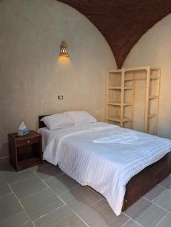 Wonder Bird Hotel - 2