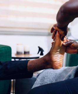 Wellbeing hide away - 1