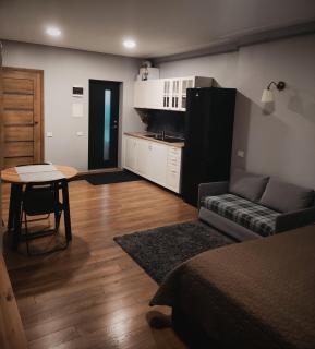 Old Slabada Apartments - 0