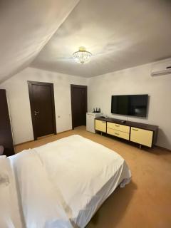 AMK House Busteni 2 - 4