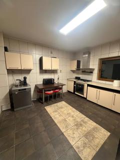 AMK House Busteni 2 - 2