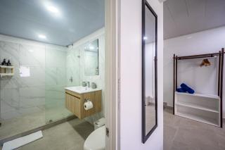 Ozeano Hotel & Surf Bar - 4