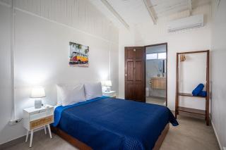 Ozeano Hotel & Surf Bar - 1