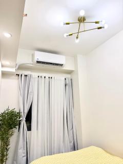 2 BR Modern Apartment Near the Airport - 4