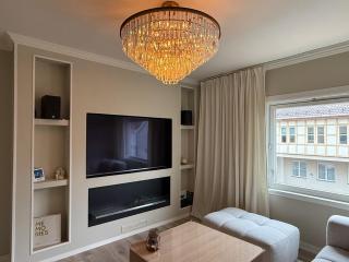 Modern City Center Apartment with Large Balcony - 3