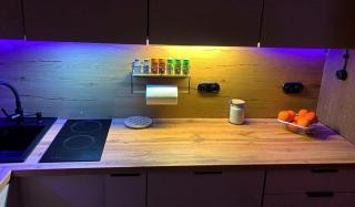 Apartament Corner Cappuccino z wanną z hydromasażem w centrum Tomaszowa! Parliamo anche Italiano! - 1