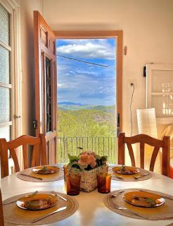 El Cortijo a cielo abierto entre montañas - 0