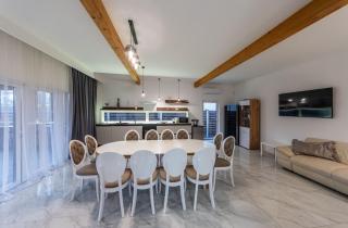 Метро Лівобережна басейн камін барбекю тераса будинок 150 кв м - 2