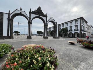 Portas Residence - Large Apartment - Ponta Delgada City Center - 9